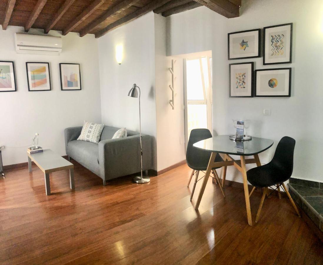 Atico Con Terraza Center City Malaga Ngoại thất bức ảnh